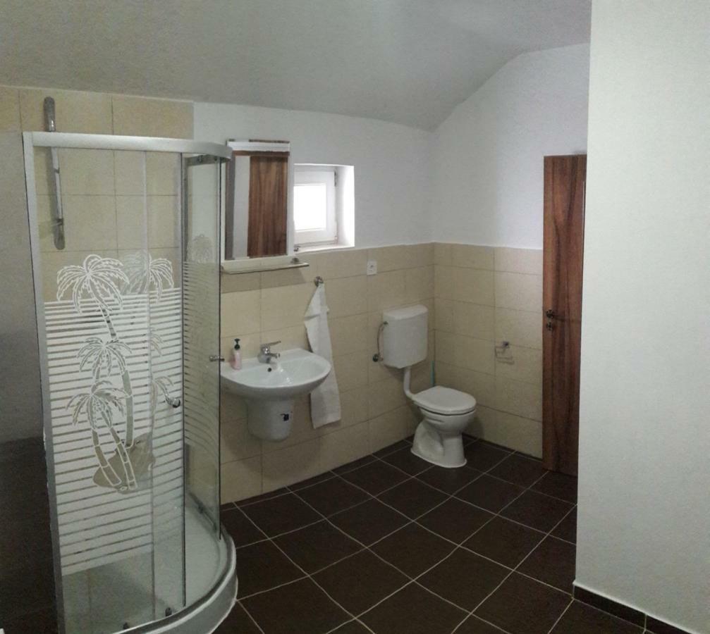 Theresia Apartment Sibiu Ngoại thất bức ảnh